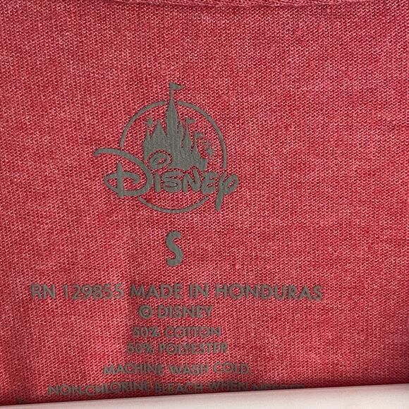 2pc Disney Parks Lot Mickey Mouse and Friends Rainbow T-Shirt Size Small NWT - Picture 8 of 8